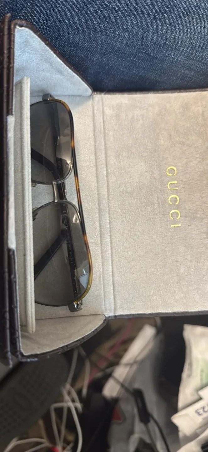 Gucci Aviator Sunglasses with Case image indicator(4)
