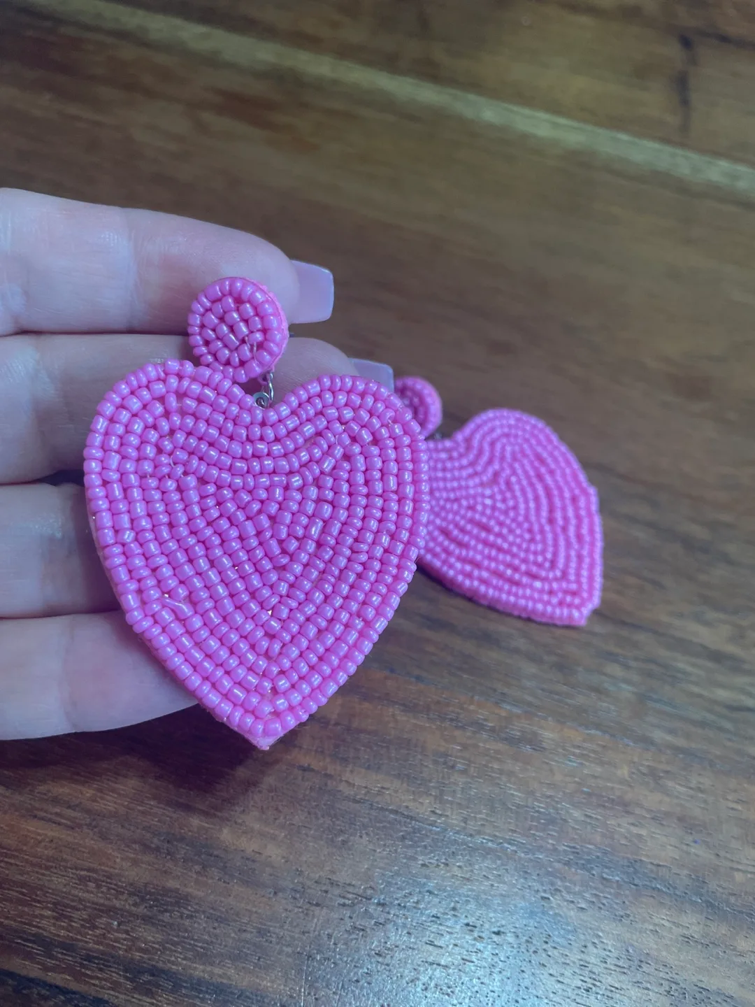 Pink Beaded Heart Earrings image indicator(2)
