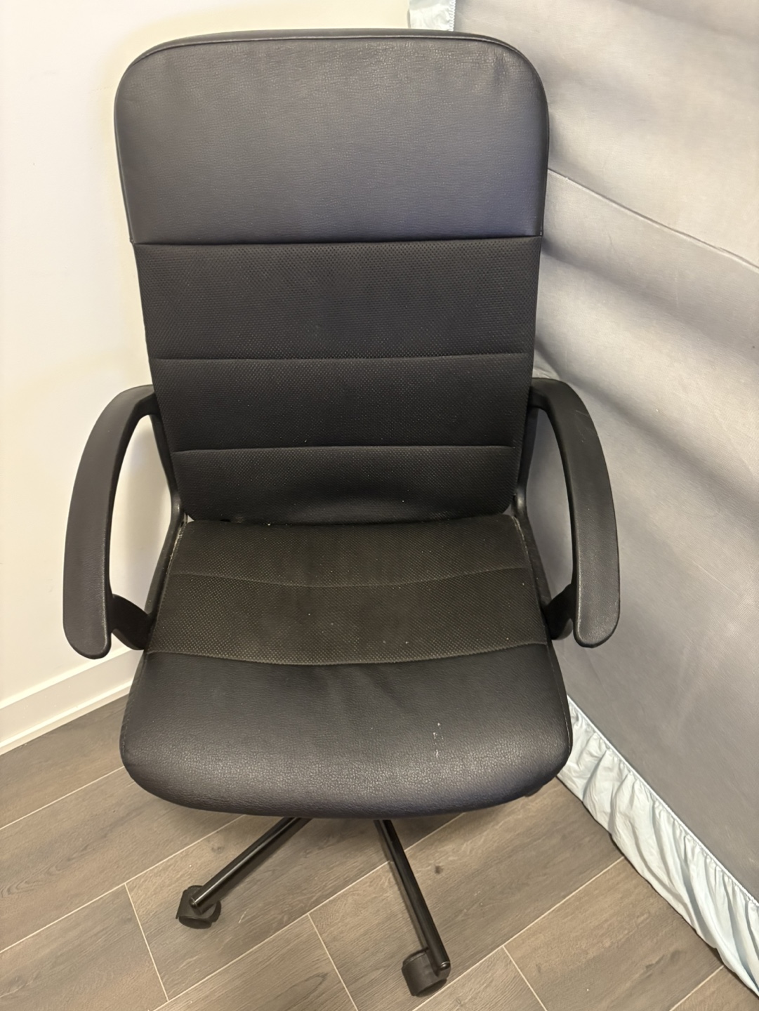 Black Office Chair with Wheels