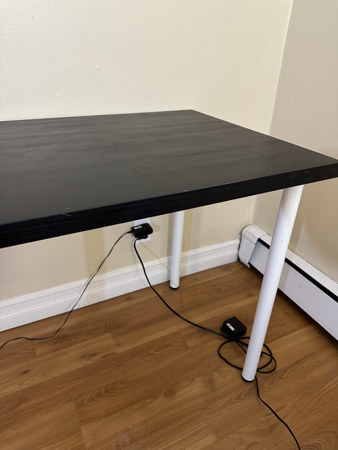 Black and White Desk - photo 5