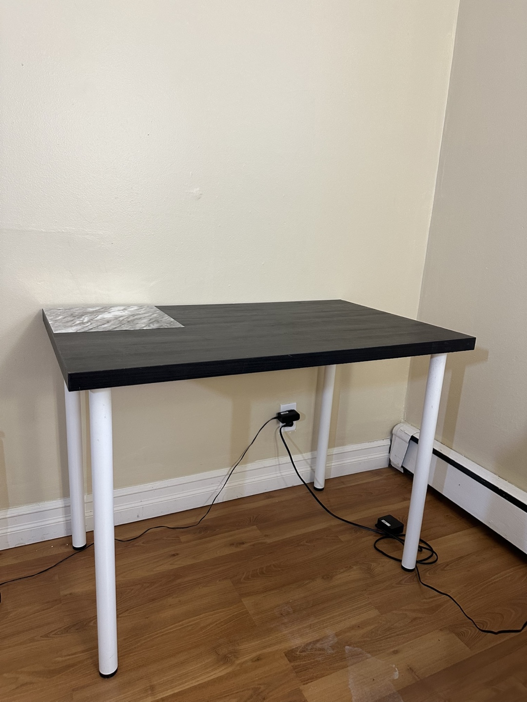 Black and White Desk - photo 3