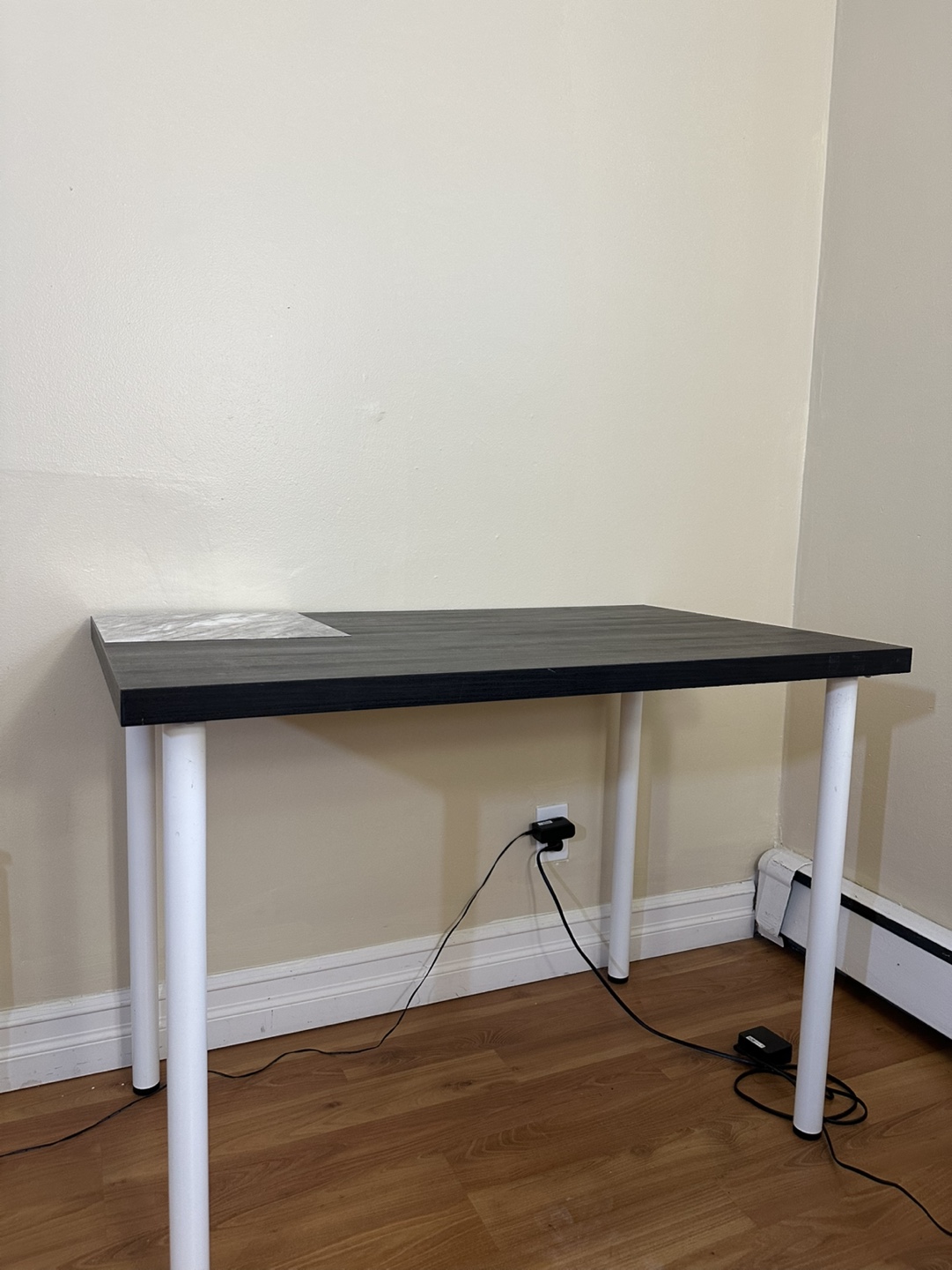 Black and White Desk - photo 4