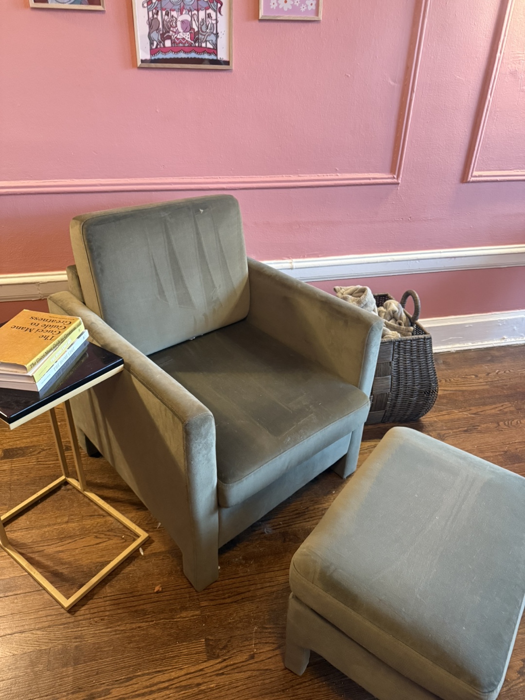 Mid Century Modern Accent Chair and Ottoman - photo 3