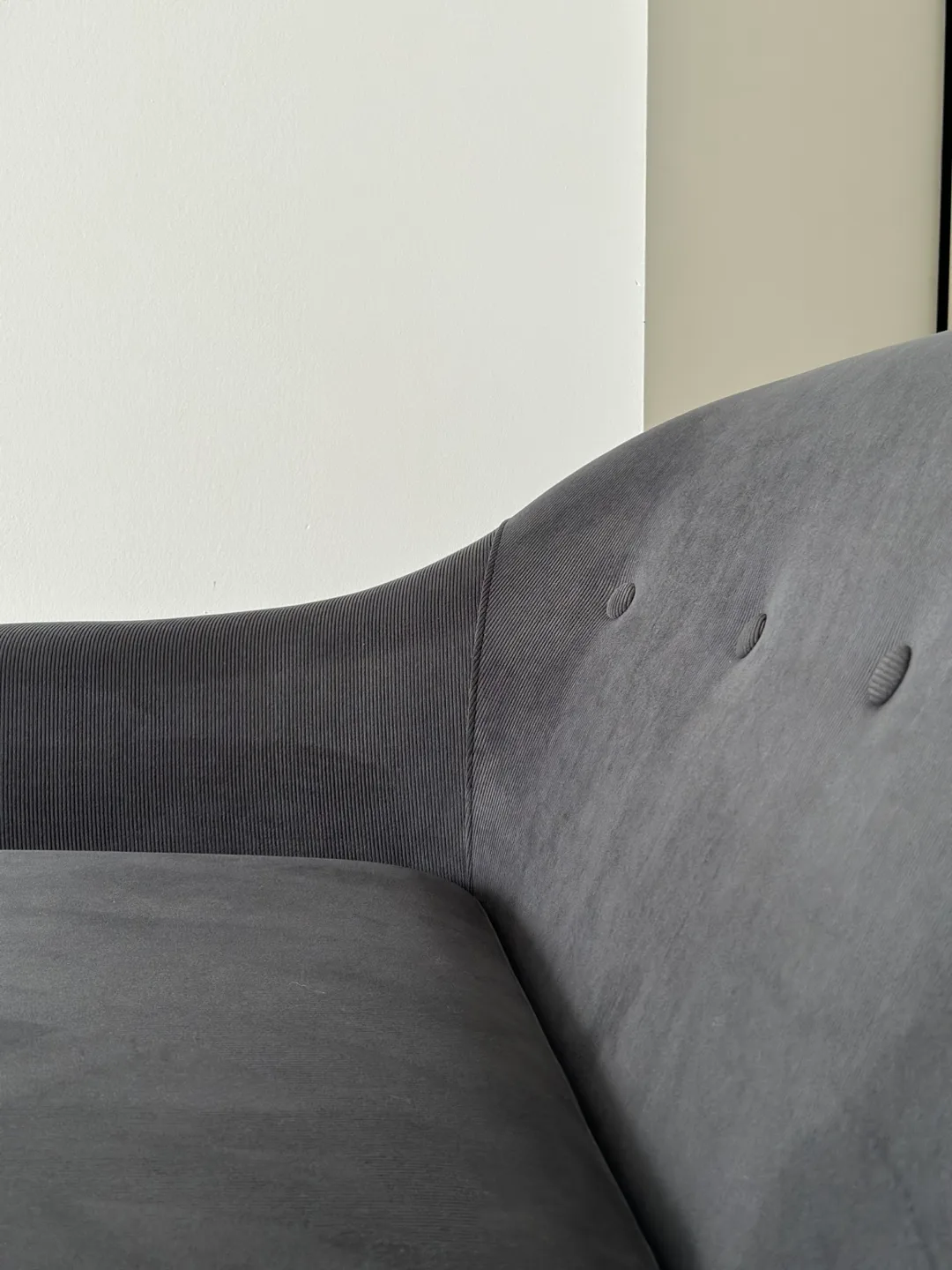 EGEDAL Velvet Sofa (size 2.5) image indicator(4)