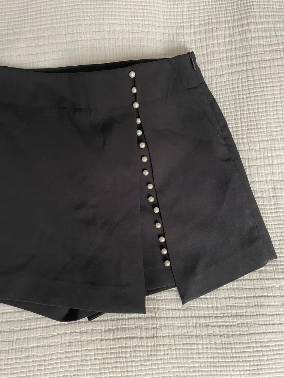 Women’s Zara Black Skirt size XS image indicator(2)