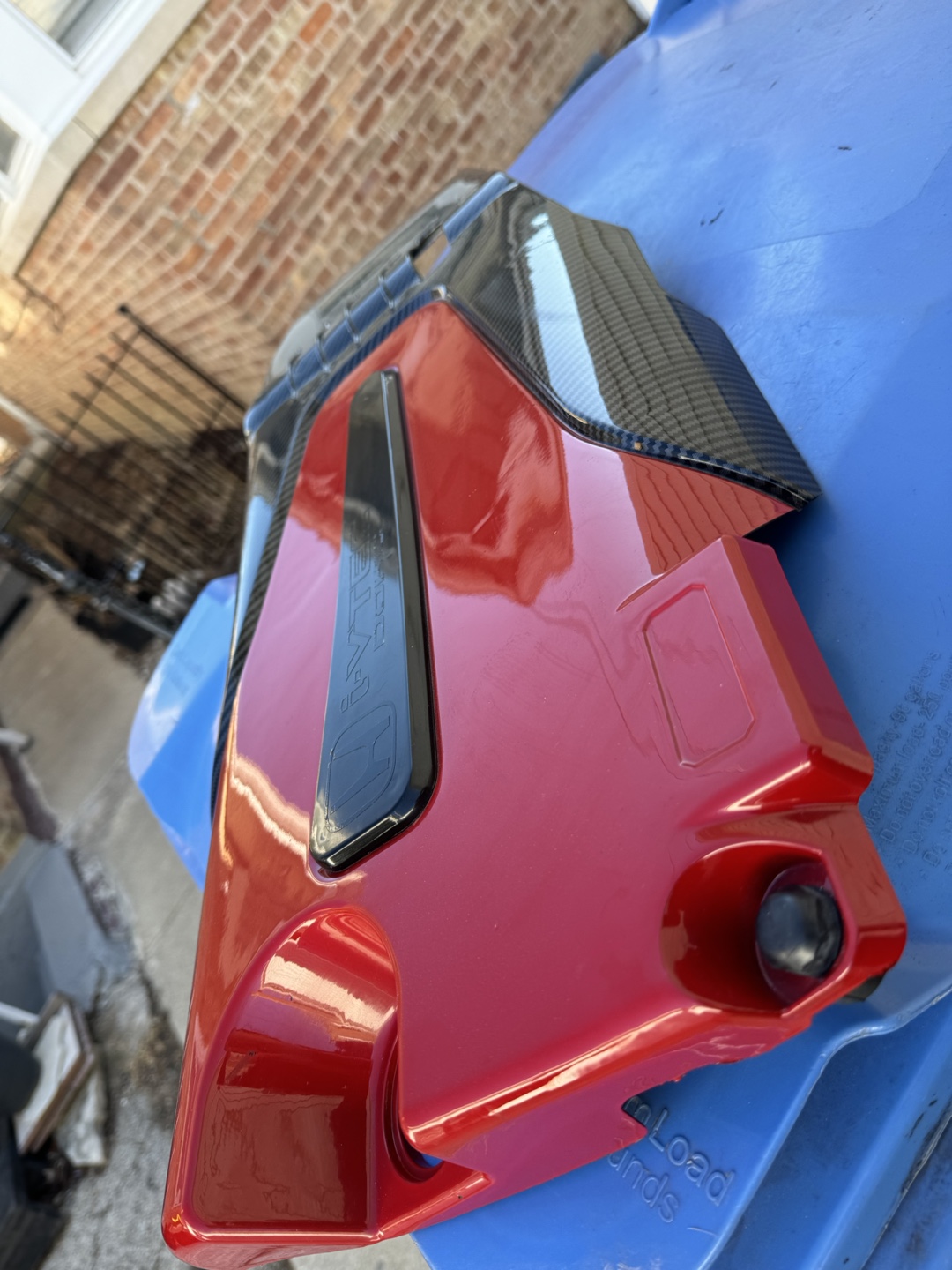 Honda Civic/Accord  Engine Cover - Red and Carbon Fiber - photo 3