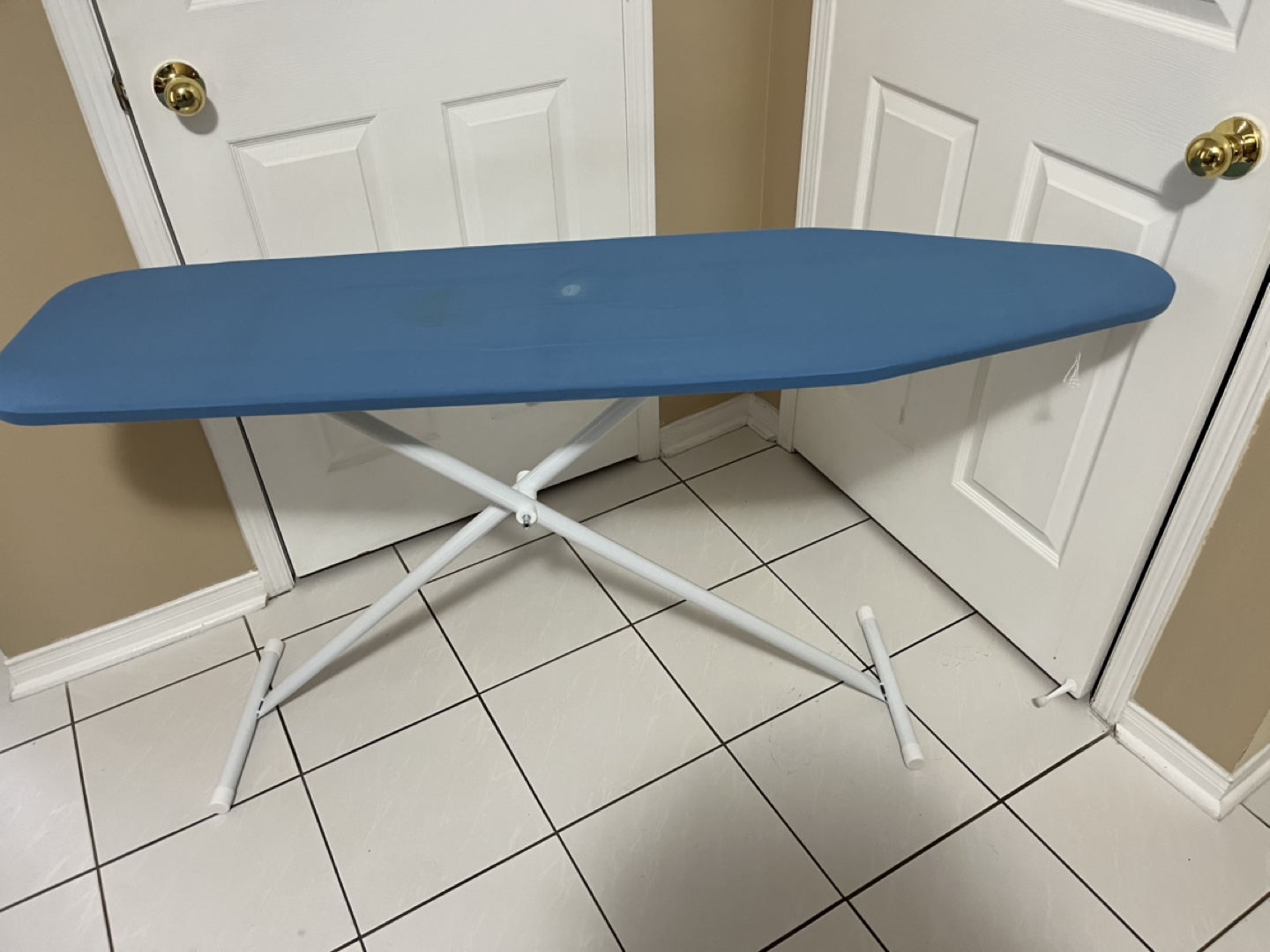 Ironing Board with Blue Pad - photo 4
