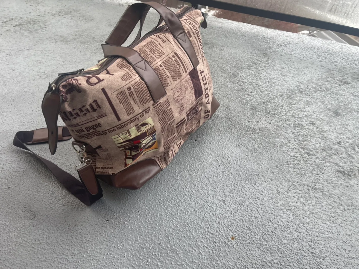 Vintage Newspaper Print Travel Bag image indicator(7)