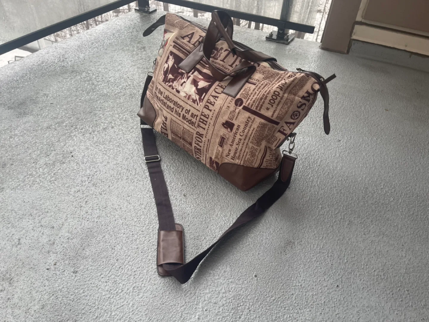 Vintage Newspaper Print Travel Bag image indicator(10)