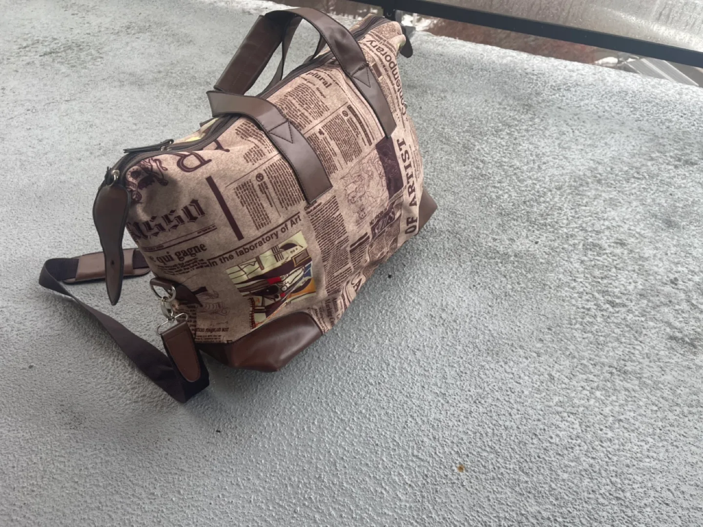 Vintage Newspaper Print Travel Bag image indicator(8)