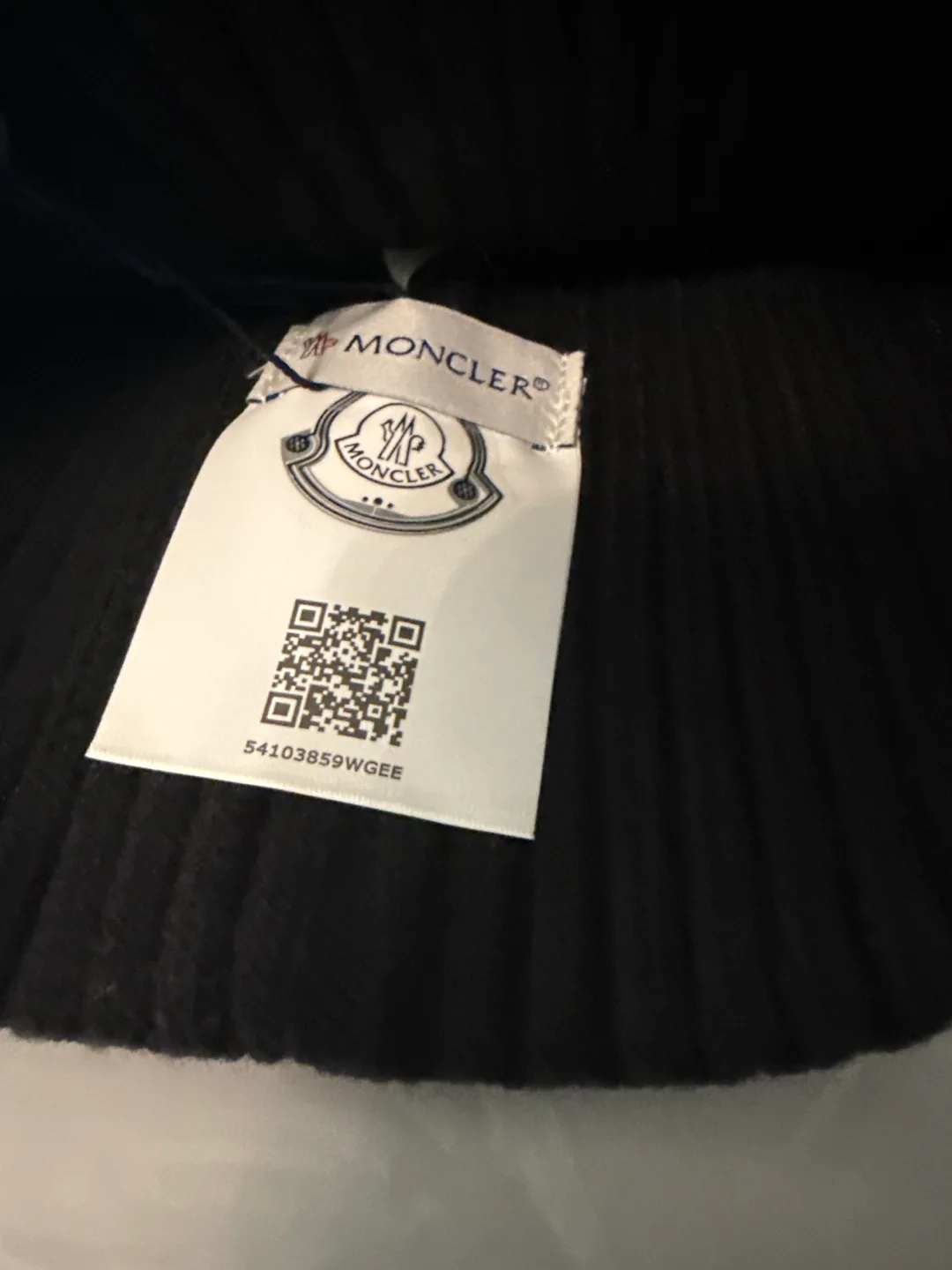 Moncler Black Ribbed Knit Beanie image indicator(3)
