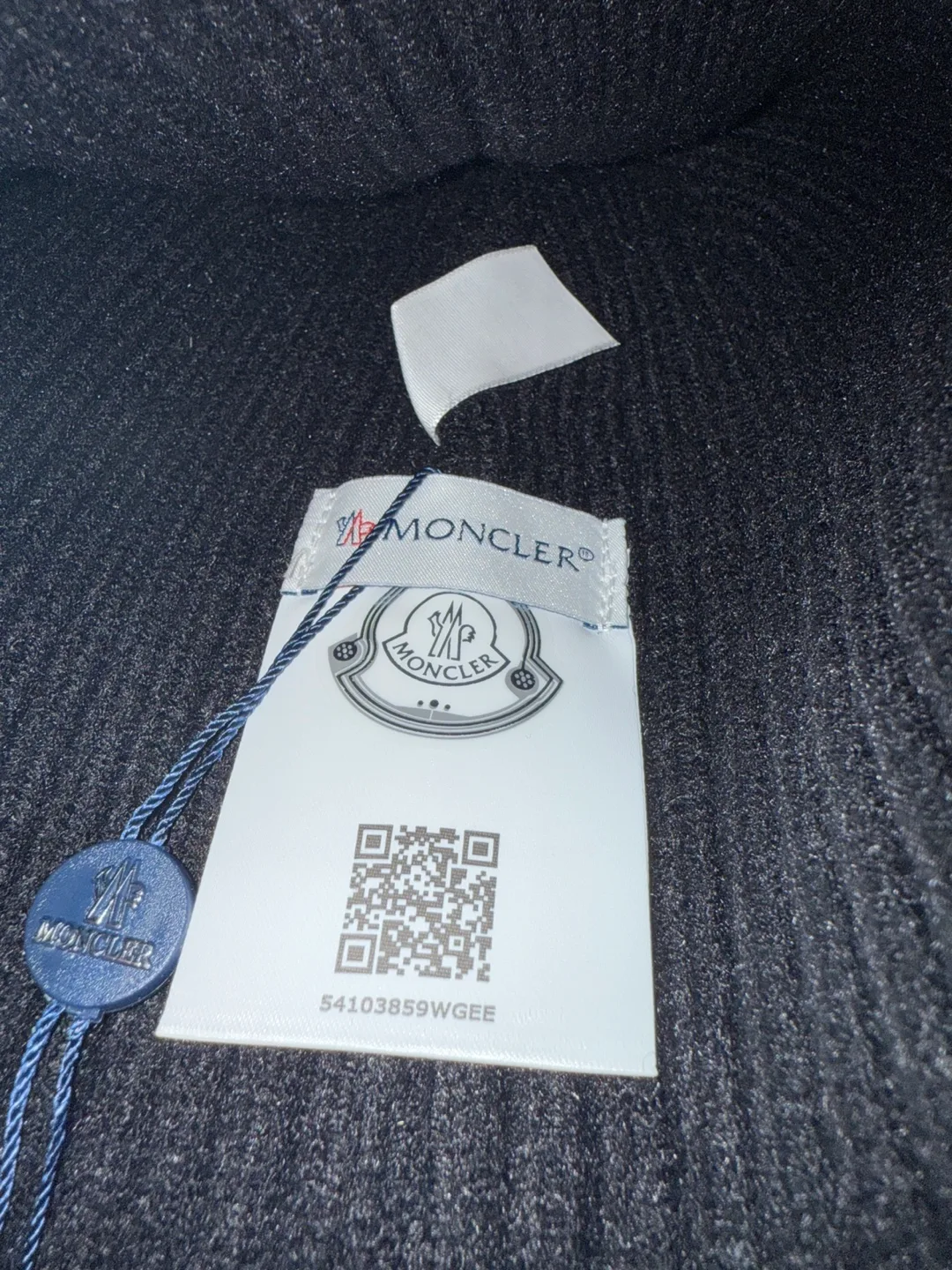 Moncler Black Ribbed Knit Beanie image indicator(5)