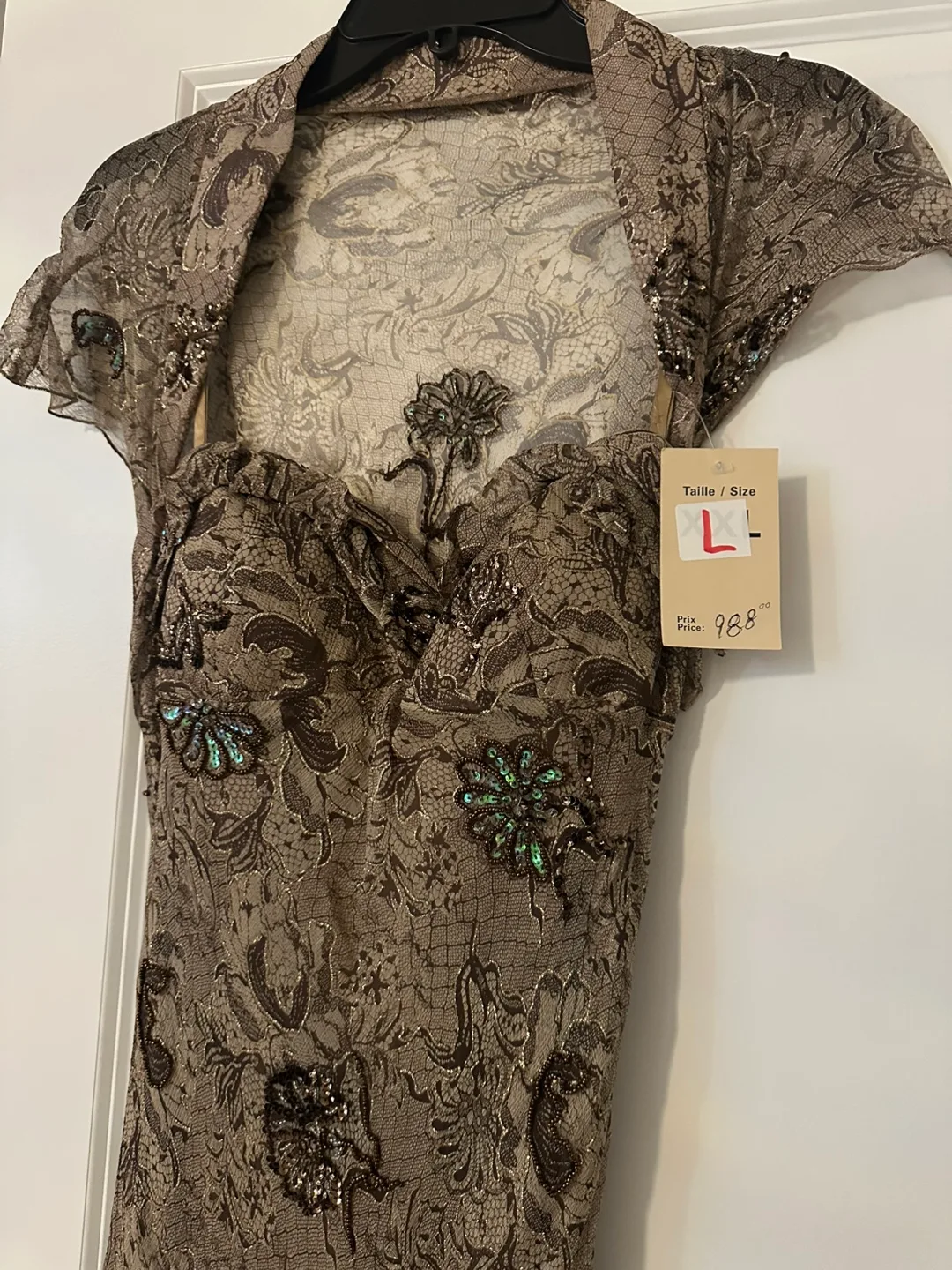 Gorgeous A line gown, brand new! image indicator(2)