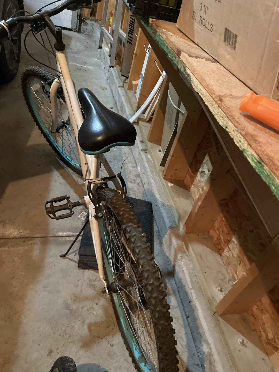Ozark Trail Women's Mountain Bike - photo 3