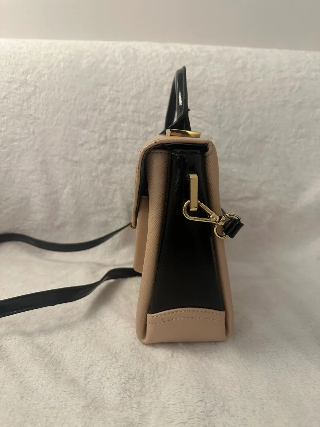 Ted Baker London Beige and Black Satchel Handbag image indicator(2)