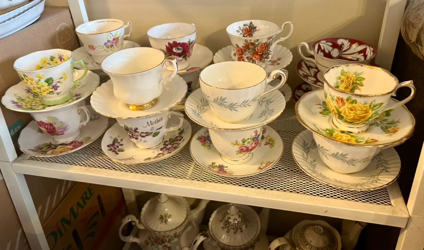 Collection of Vintage Teacups and Saucers image indicator(5)