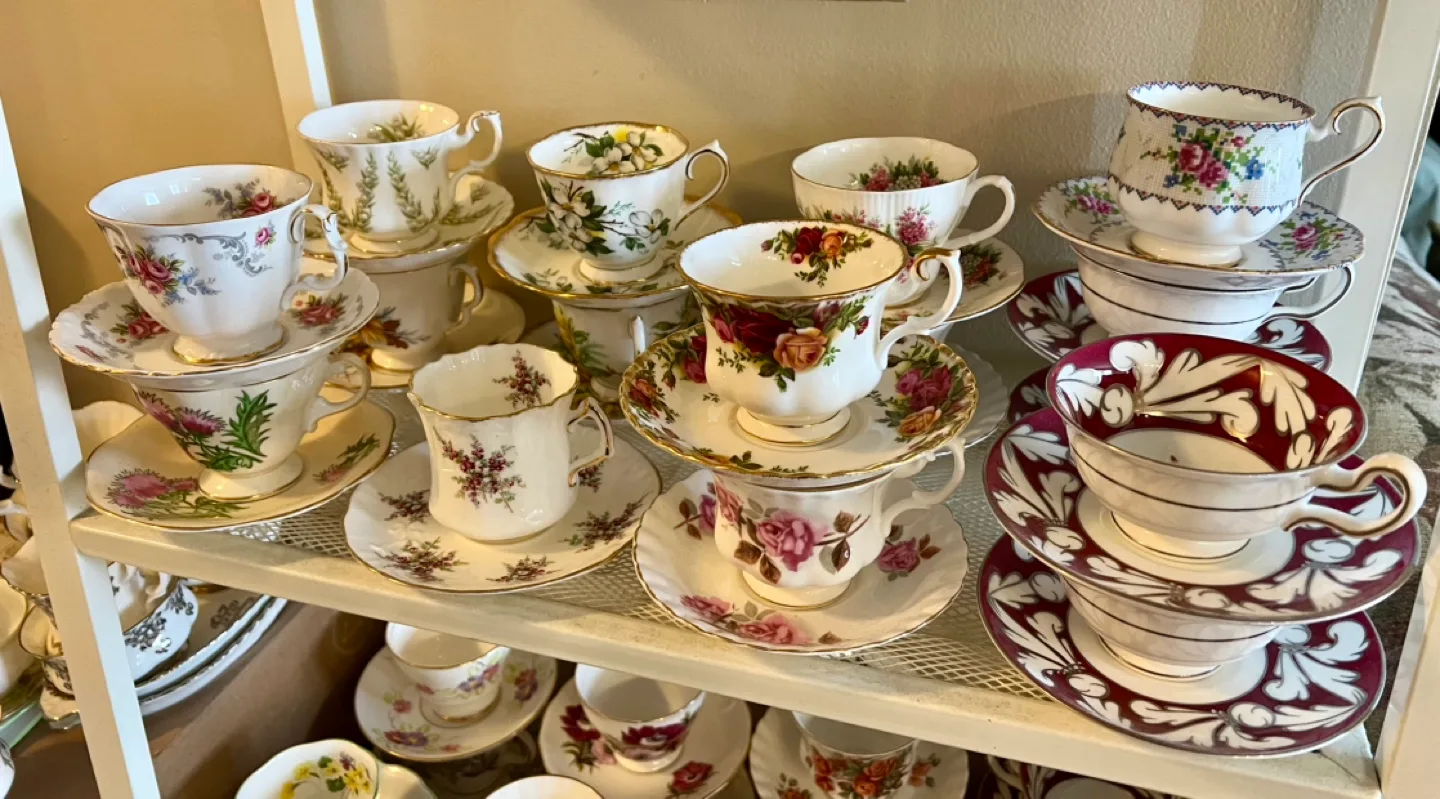 Collection of Vintage Teacups and Saucers image indicator(6)