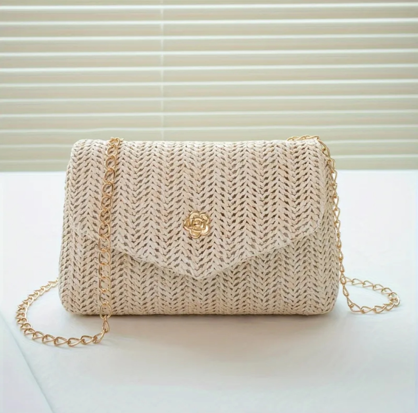 Straw Woven Crossbody Bag with Chain Strap