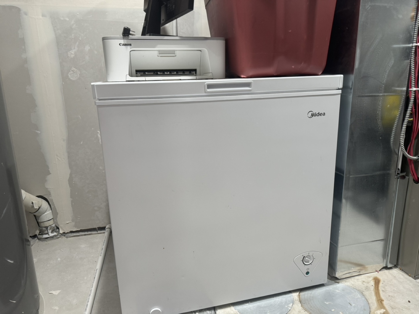 Midea Deep Freezer