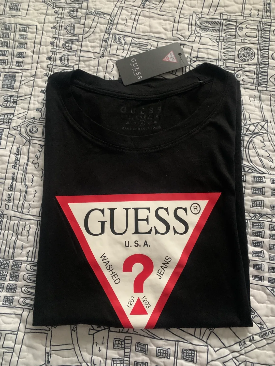 Guess Black T-Shirt image indicator(2)