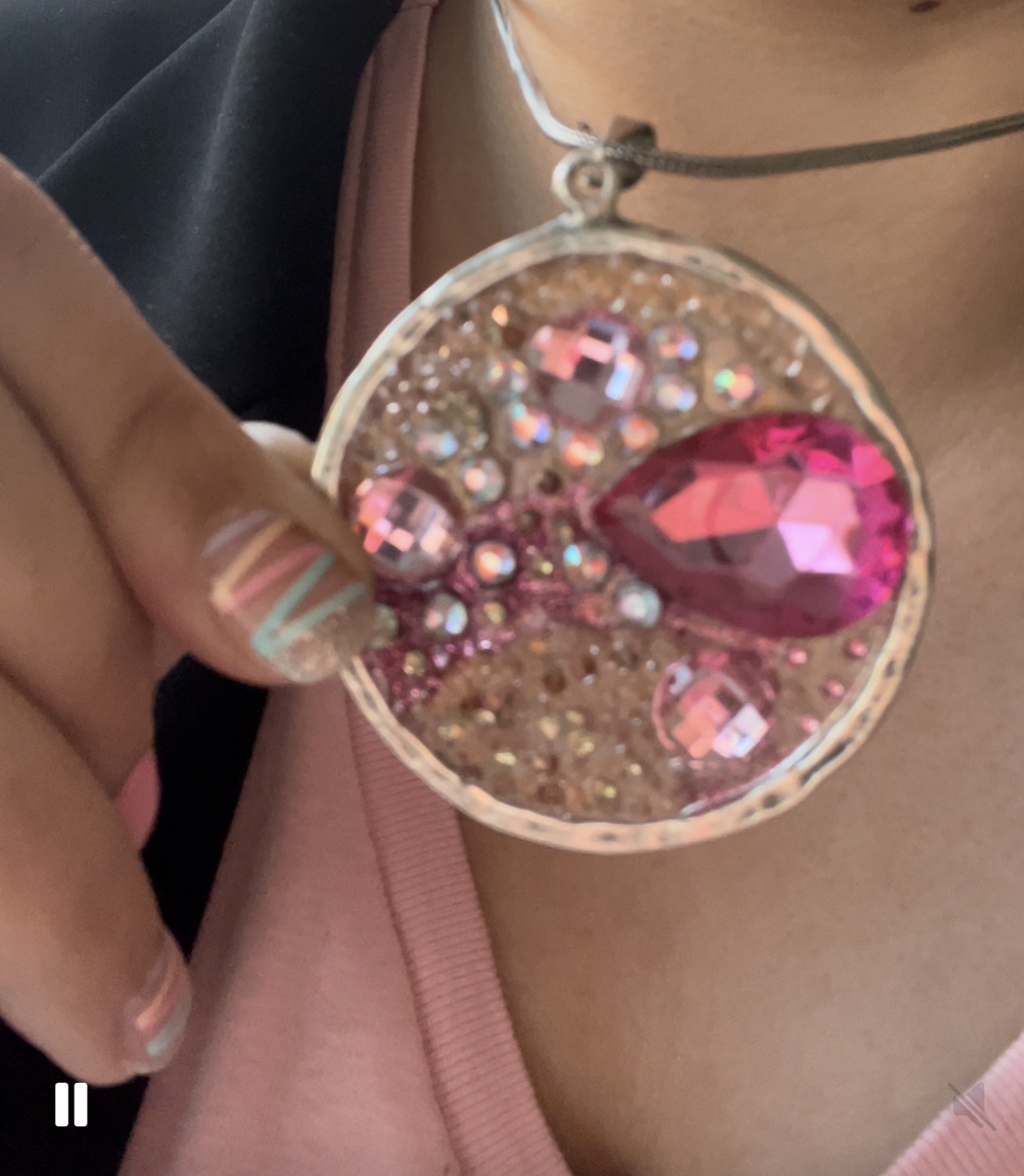 Sparkling Pink Resin and Crystal Statement Necklace - photo 2