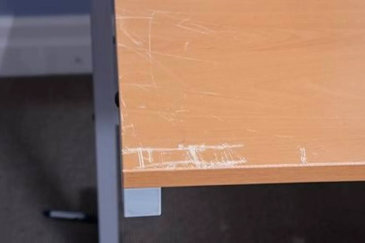 FREE!!! Has to go!! Computer Desk Workstation with Shelves image indicator(5)