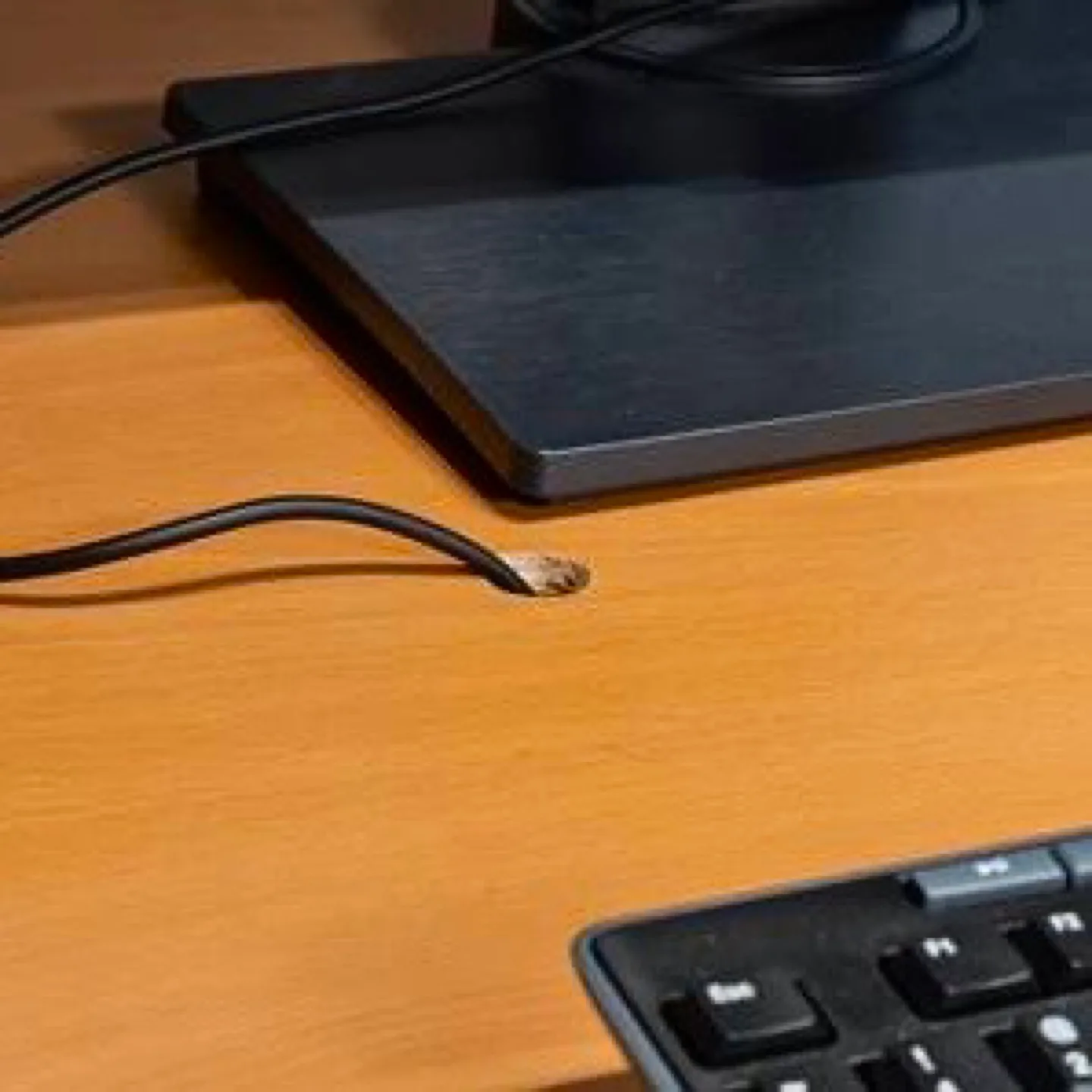 FREE!!! Has to go!! Computer Desk Workstation with Shelves image indicator(3)