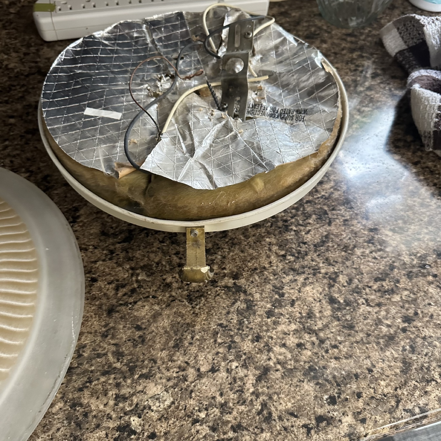 Light fixture - photo 2