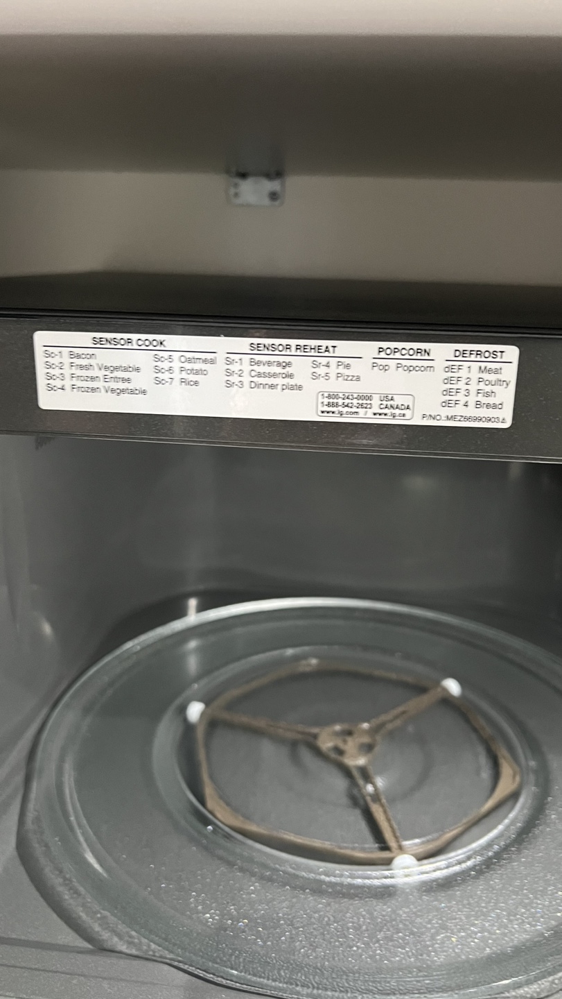 LG NeoChef Countertop Microwave - 2.0 Cu Ft - Stainless Steel - photo 4