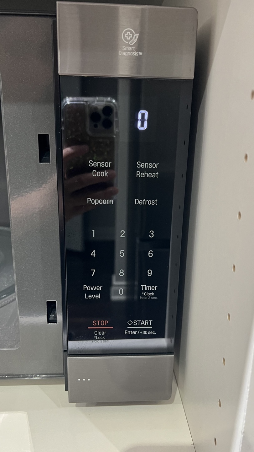 LG NeoChef Countertop Microwave - 2.0 Cu Ft - Stainless Steel - photo 3