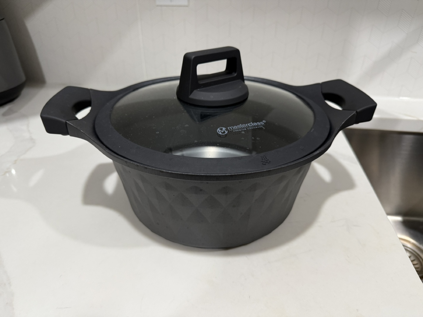 MasterClass Premium Cookware Pot with Lid - photo 2