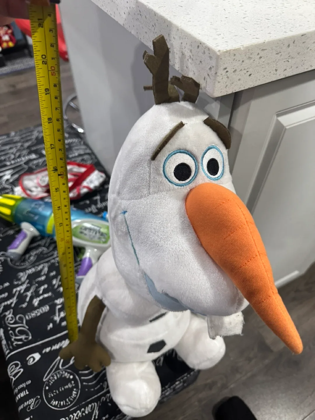 Large Olaf Plush Toy from Disney's Frozen image indicator(5)