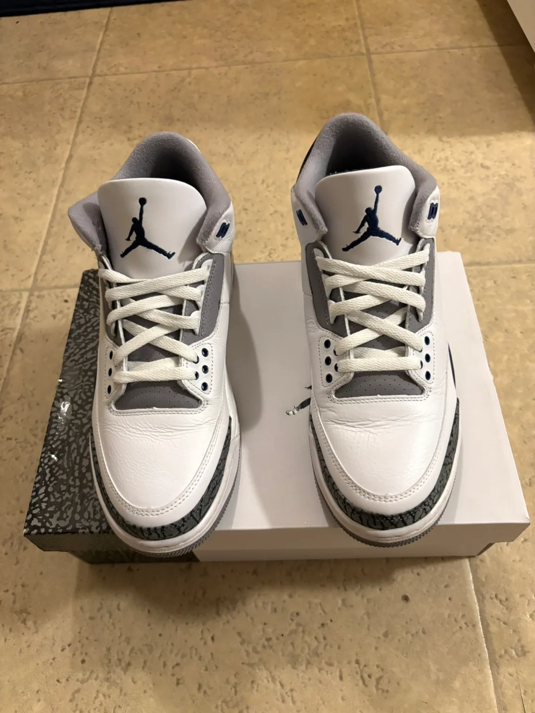 Jordan 3 Retro Midnight Navy image indicator(3)