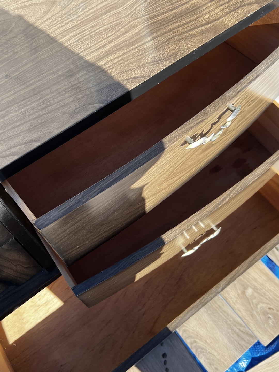 Vintage Mid-Century Modern Dresser - photo 5