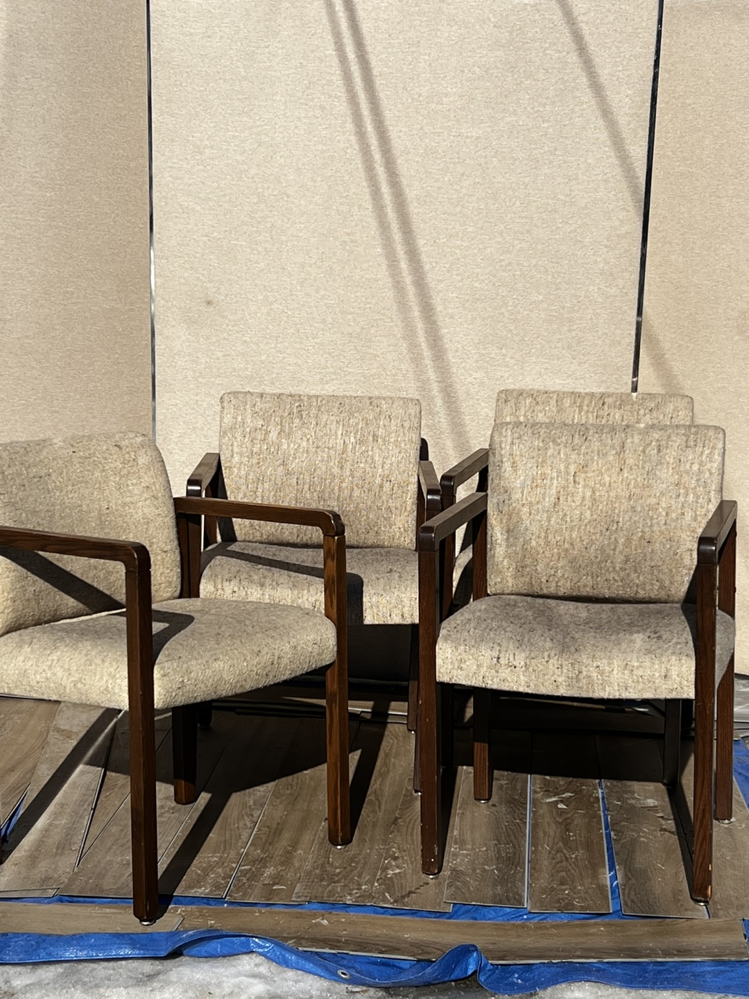 Set of Four Mid-Century Modern Armchairs - photo 2