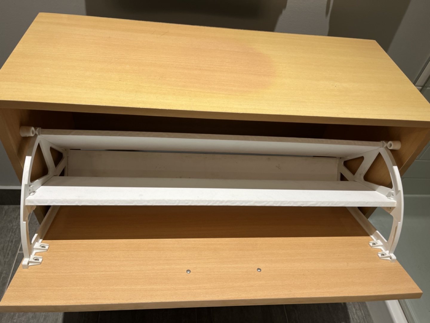 Small Wooden Shoe Cabinet with Two Doors - photo 3