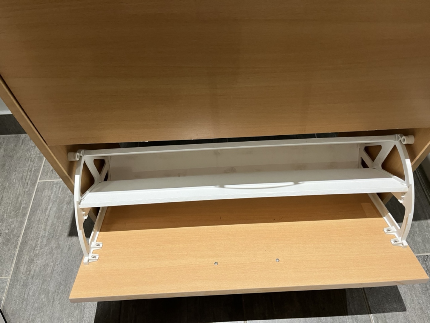 Small Wooden Shoe Cabinet with Two Doors - photo 2