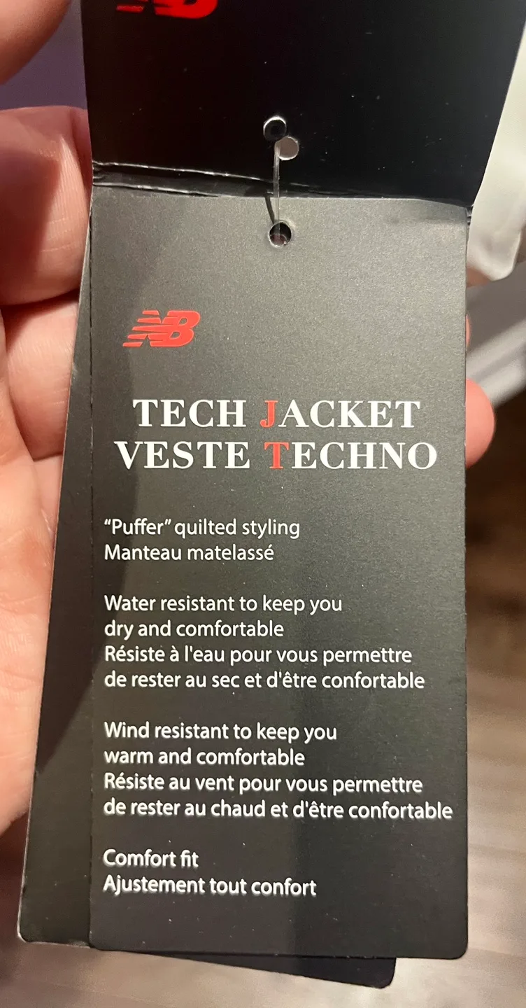 Ladies ❤️New Balance White Puffer Jacket with Hood image indicator(6)