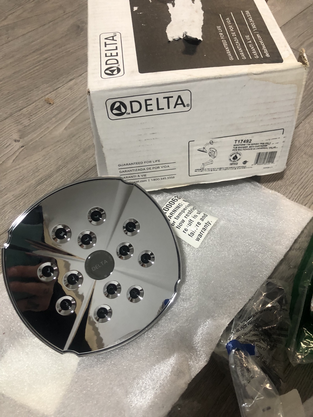 🧡Delta Shower Faucet Fixture Kit - New in Box - photo 3