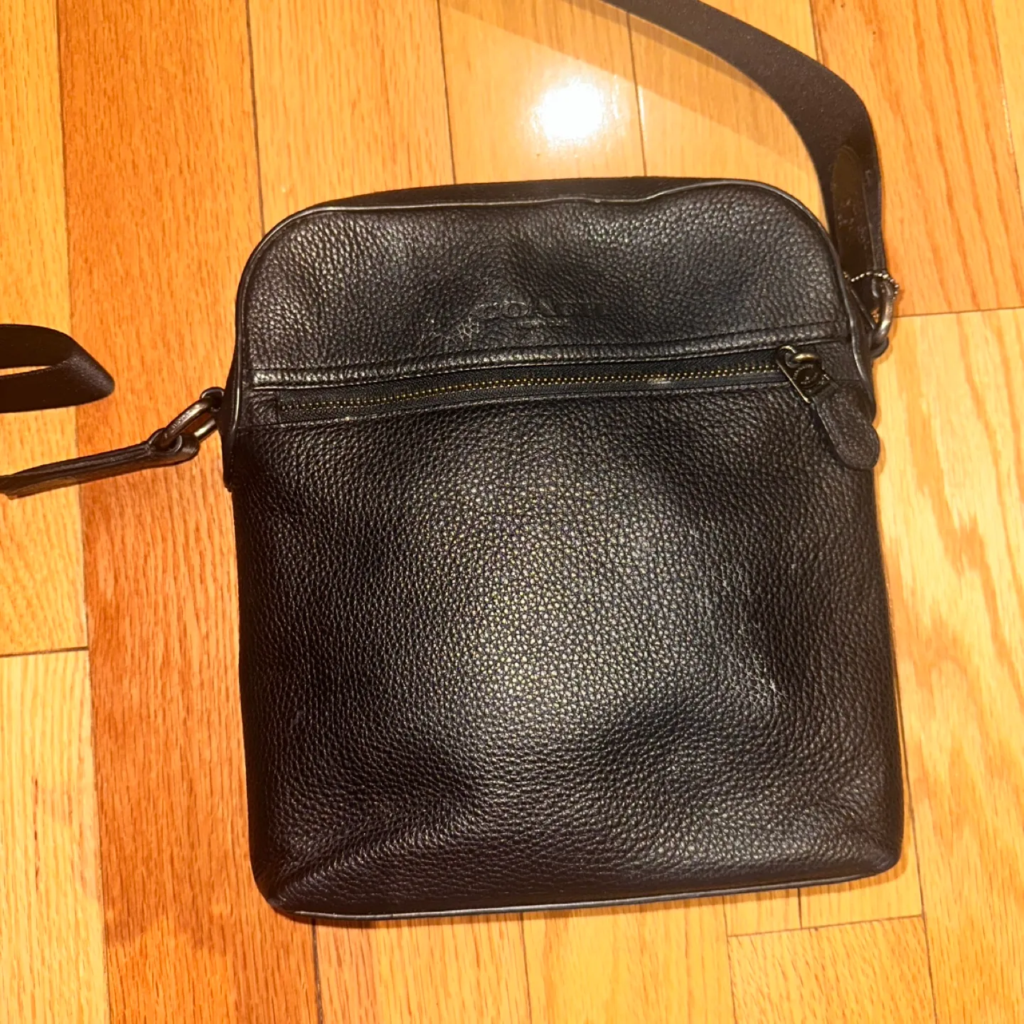 Authentic Coach Leather Houston Flight Bag Crossbody Black image indicator(3)