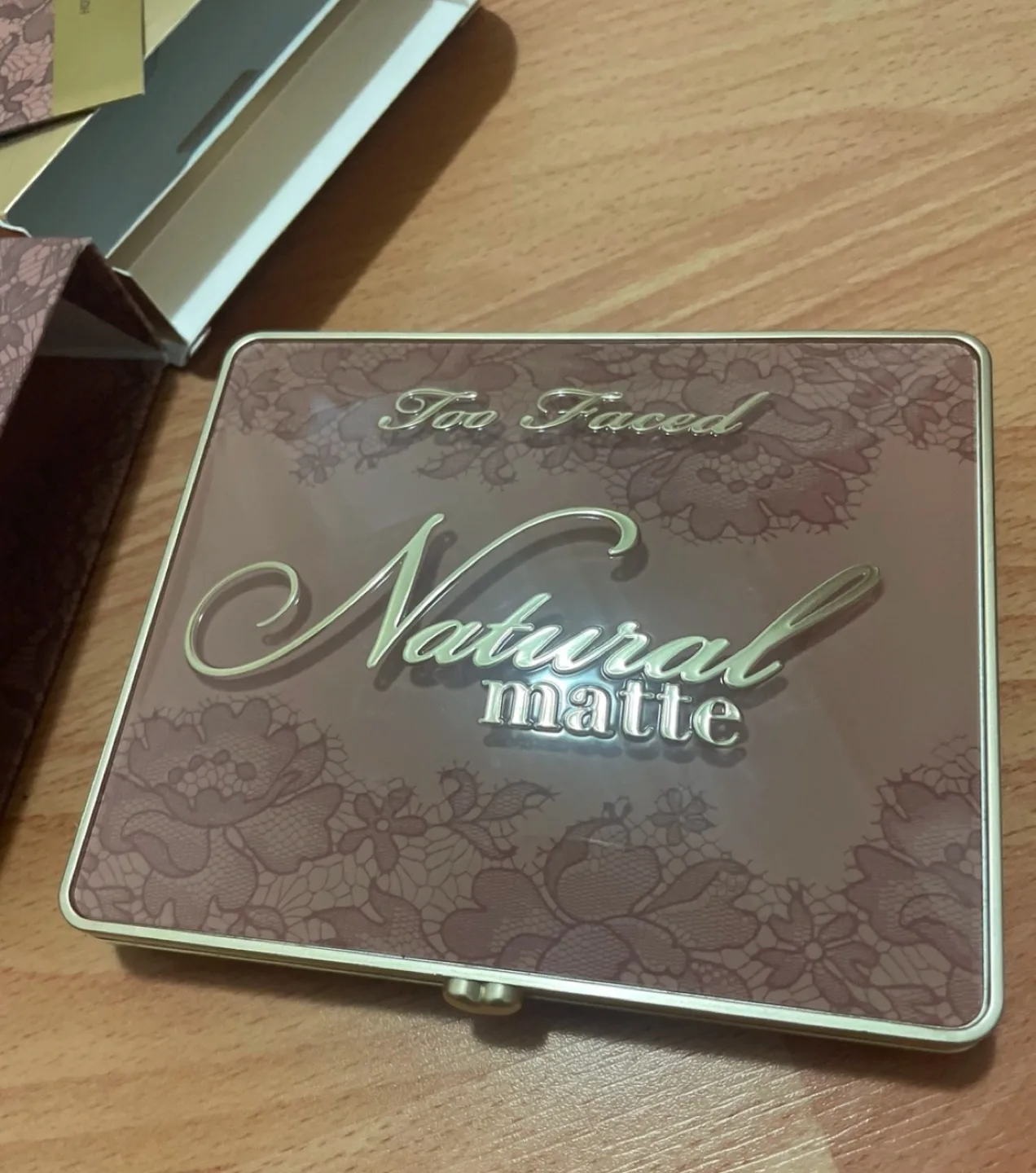 Too Faced Natural Matte Eyeshadow Palette image indicator(2)