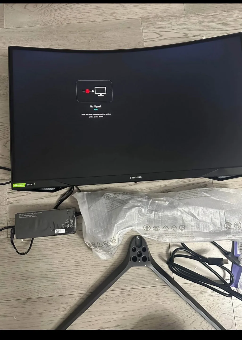 Samsung Odyssey G7 27-inch Curved Gaming Monitor image indicator(2)