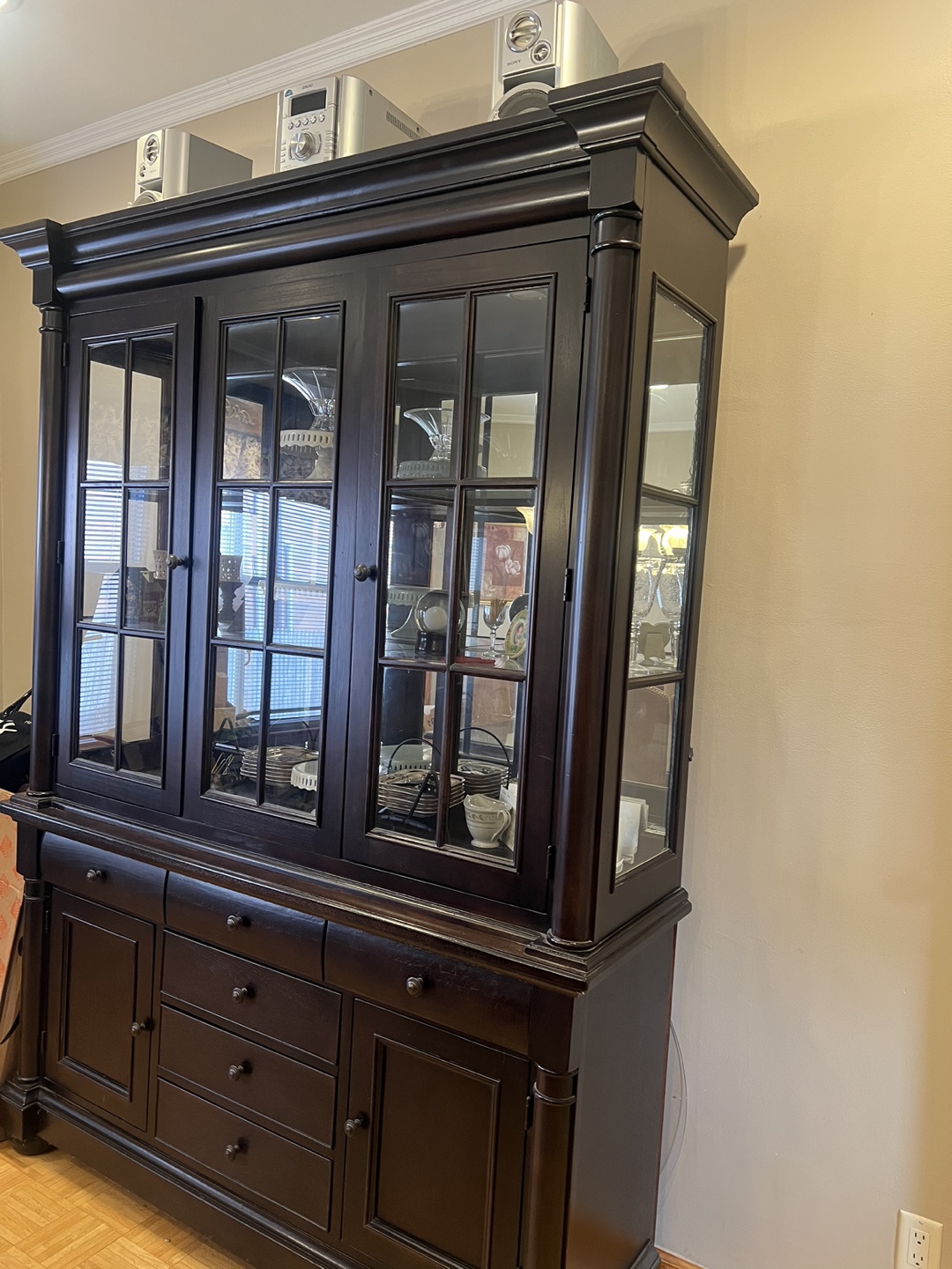 China cabinet