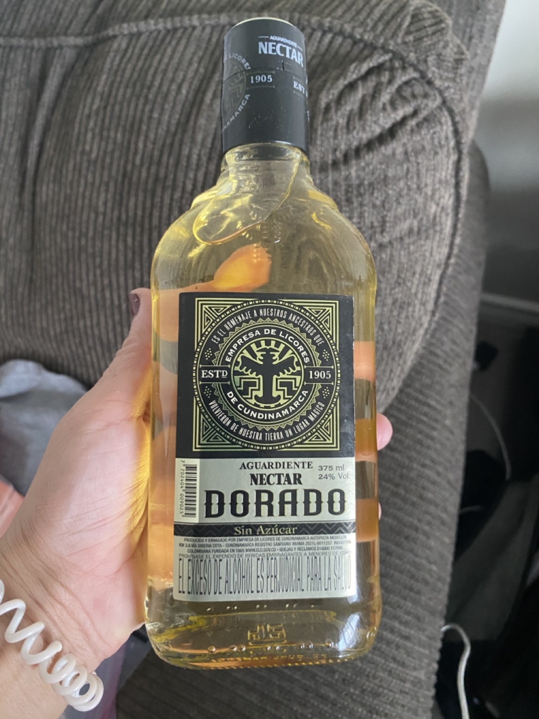 Aguardiente Nectar Dorado - 375ml Bottle