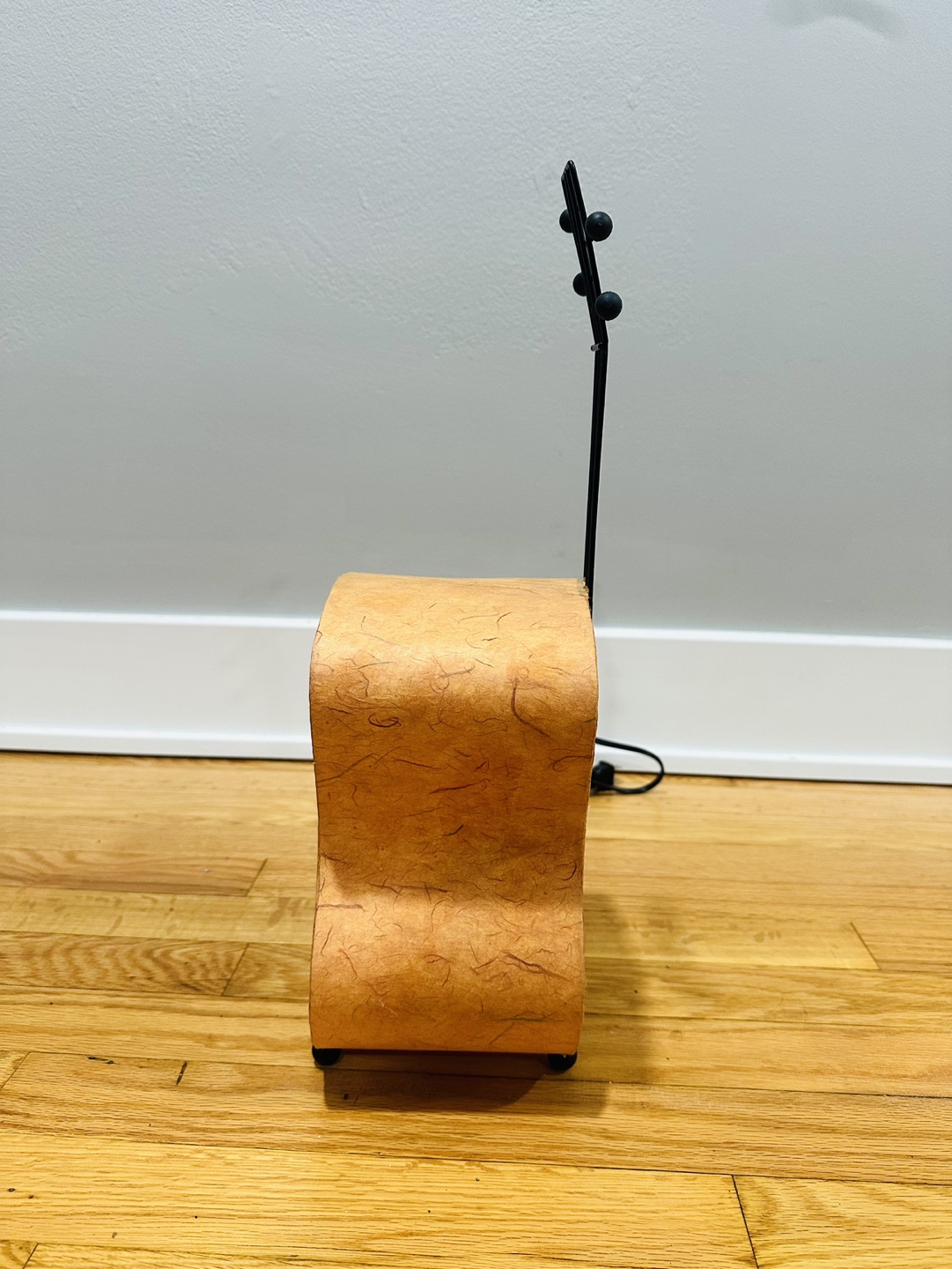 Guitar Shaped Lamp - photo 4