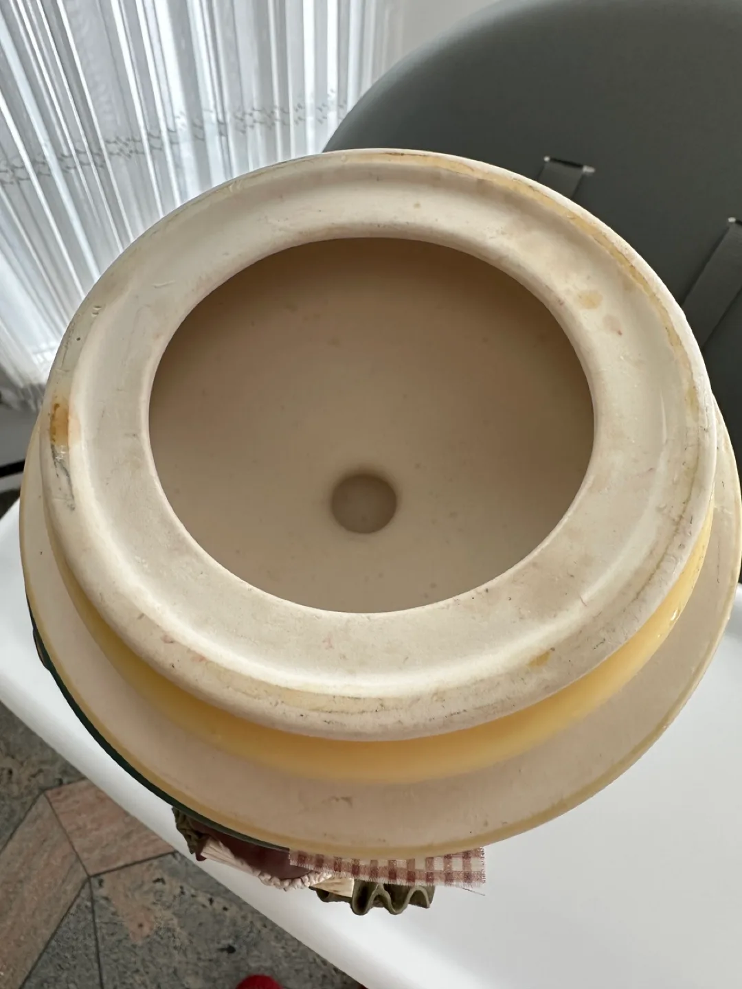 Vintage Holiday Cookie Jar - Santa Claus Design image indicator(6)