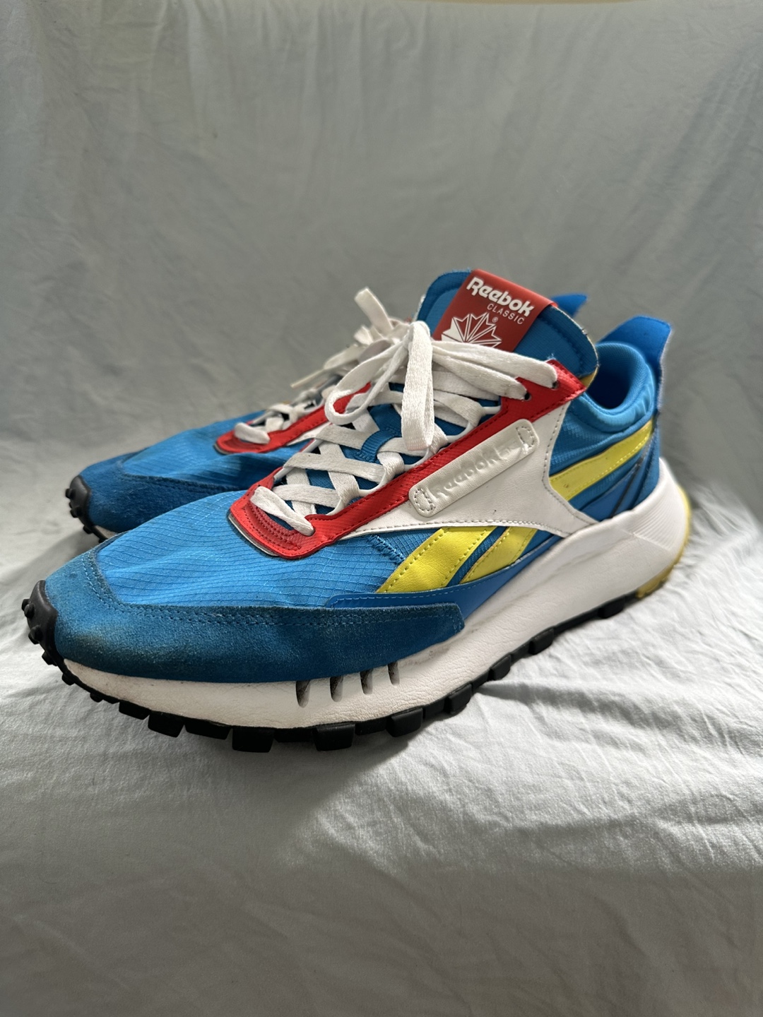 Reebok Classic Sneakers - Size 9.5 US - photo 2
