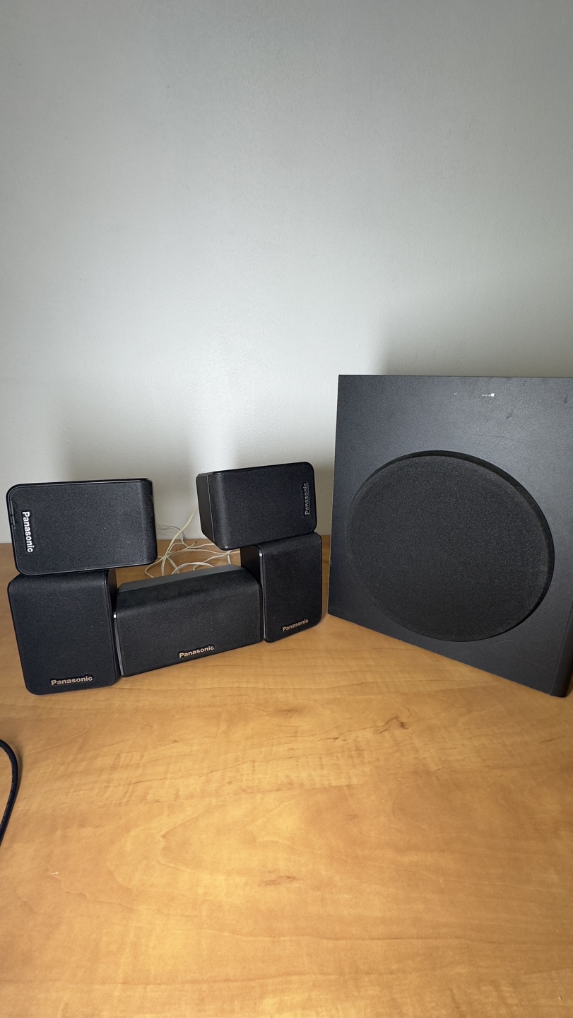 Panasonic 5.1 Home Theatre Speaker System - photo 2