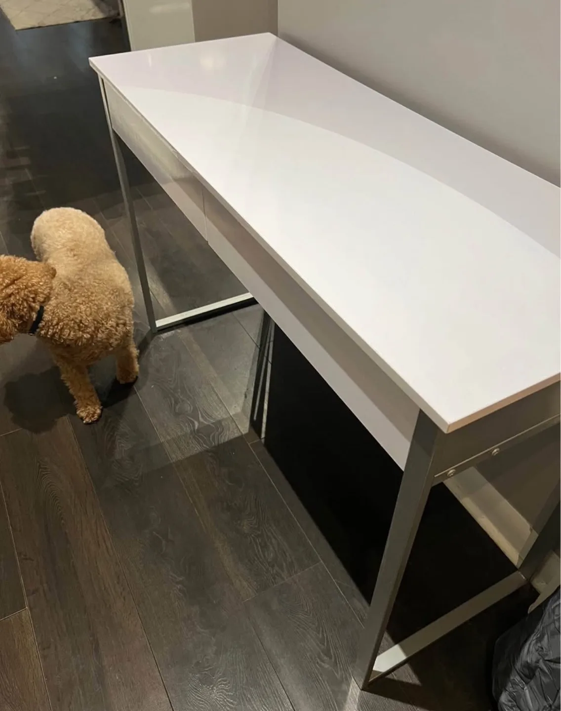 White and Grey Desk with Two Drawers image indicator(2)