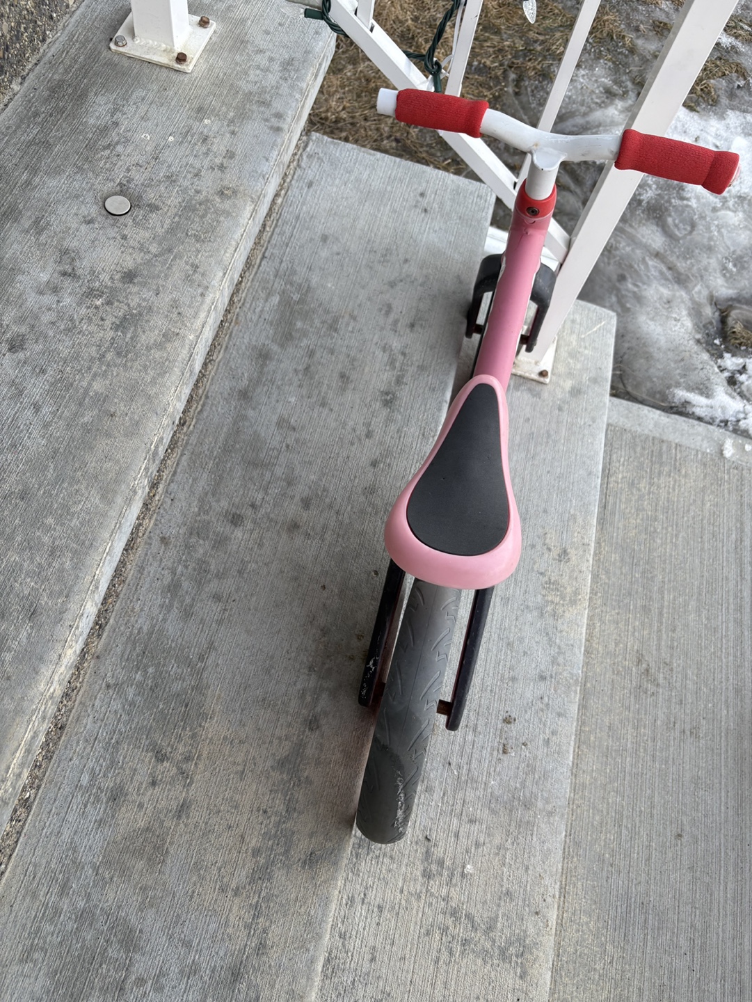 Kids' Balance Bike and Tricycle Bundle - photo 4